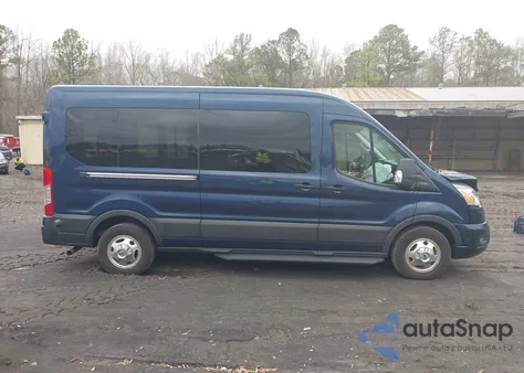 2021 Ford Transit-350 Passenger Van Xlt z USA, uszkodzony, nr VIN 1FDAX9CG4MKA42237